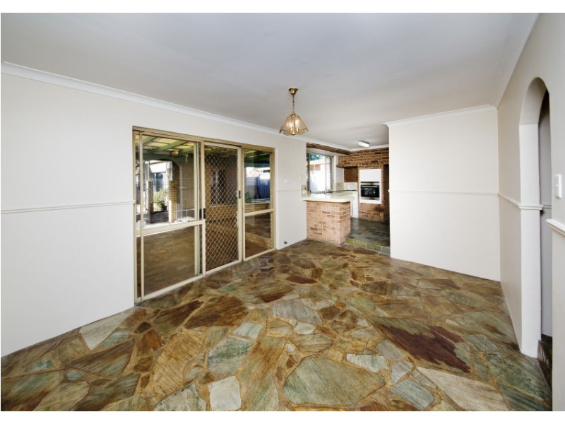 35 Steedman Loop, Mirrabooka WA 6061