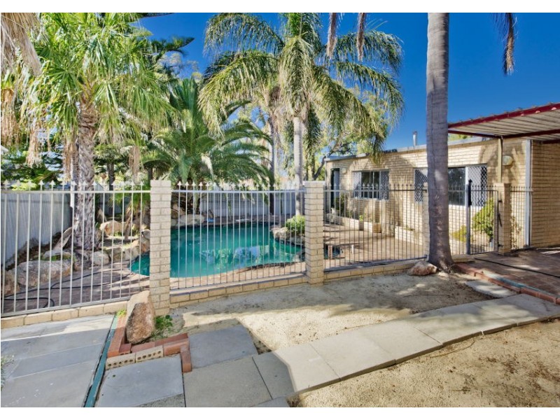 35 Steedman Loop, Mirrabooka WA 6061