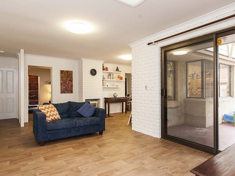 16 Tern Court, Thornlie WA 6108