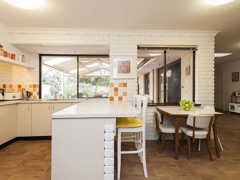 16 Tern Court, Thornlie WA 6108