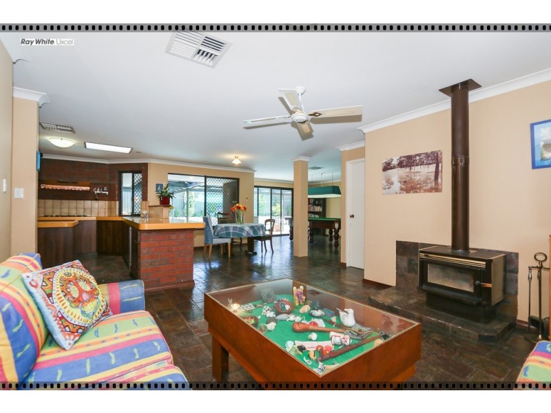 20 Rhine Crescent, Beechboro WA 6063