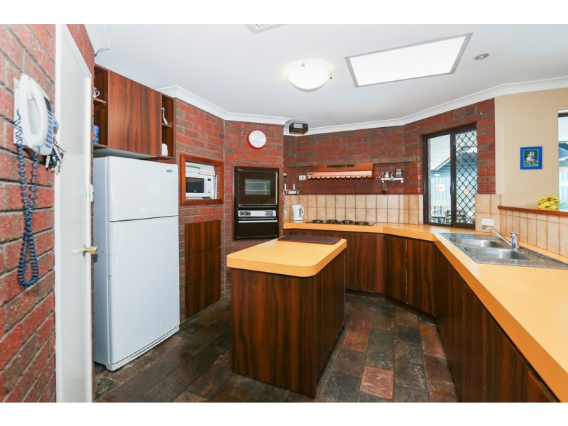 20 Rhine Crescent, Beechboro WA 6063