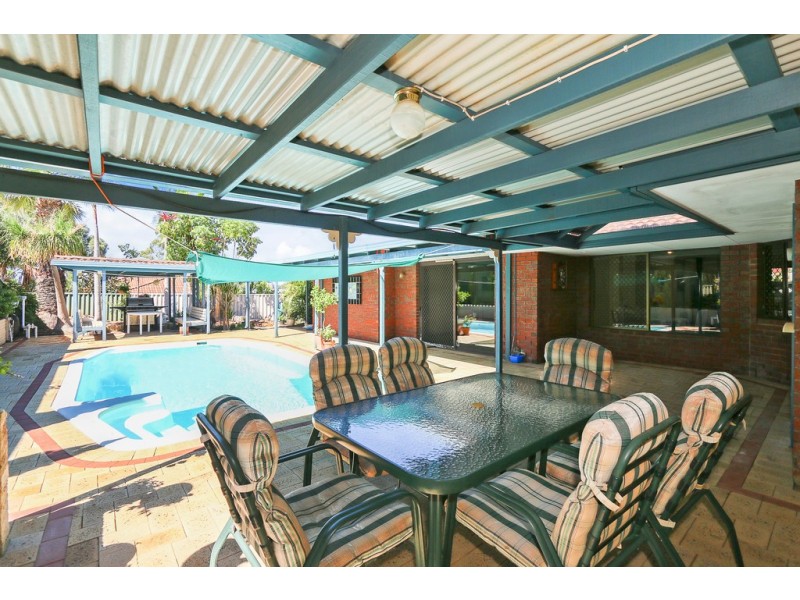 20 Rhine Crescent, Beechboro WA 6063