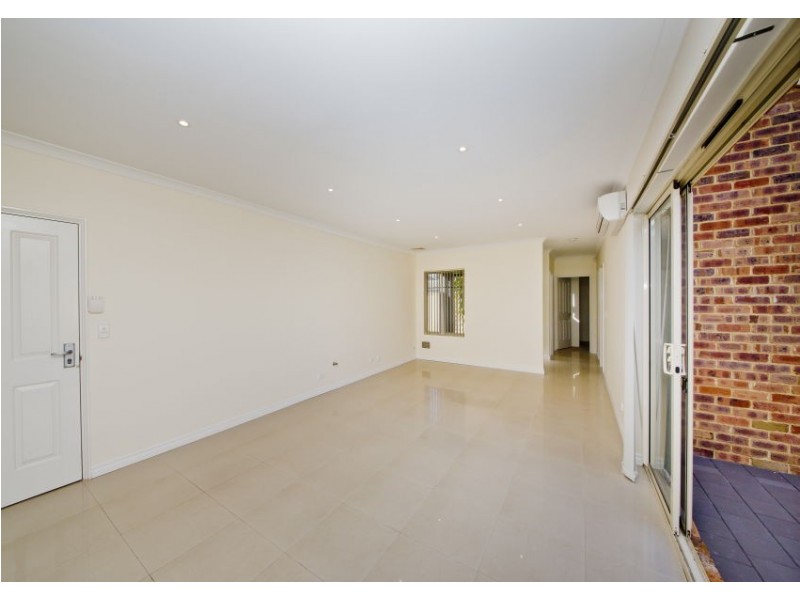 379C Flinders Street, Nollamara WA 6061