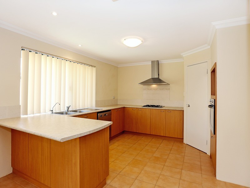 5 Tuross Place, Ridgewood WA 6030