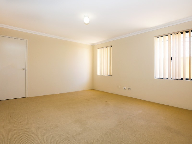 5 Tuross Place, Ridgewood WA 6030