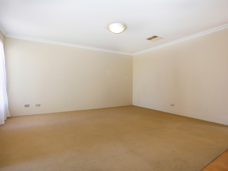 5 Tuross Place, Ridgewood WA 6030