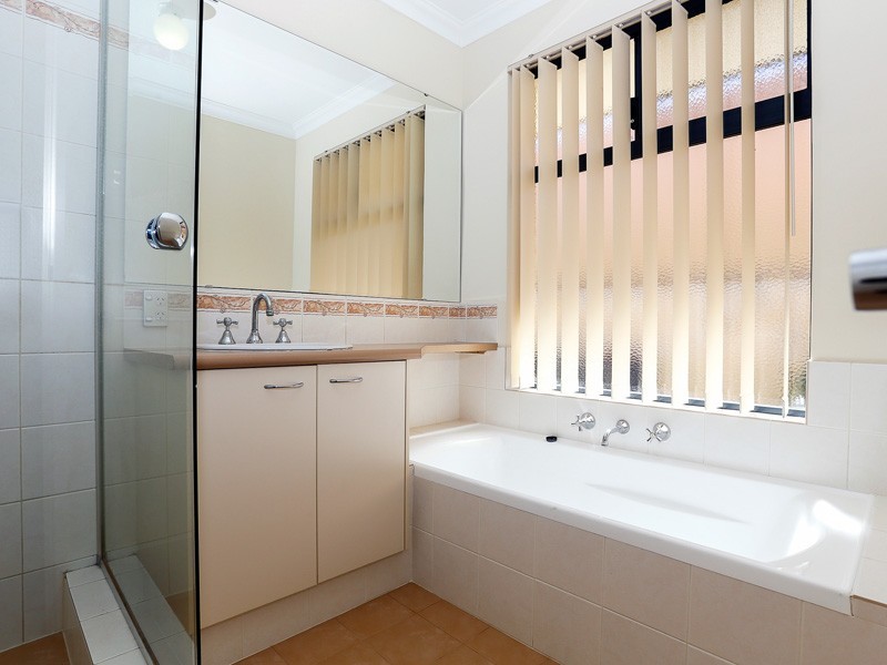 5 Tuross Place, Ridgewood WA 6030