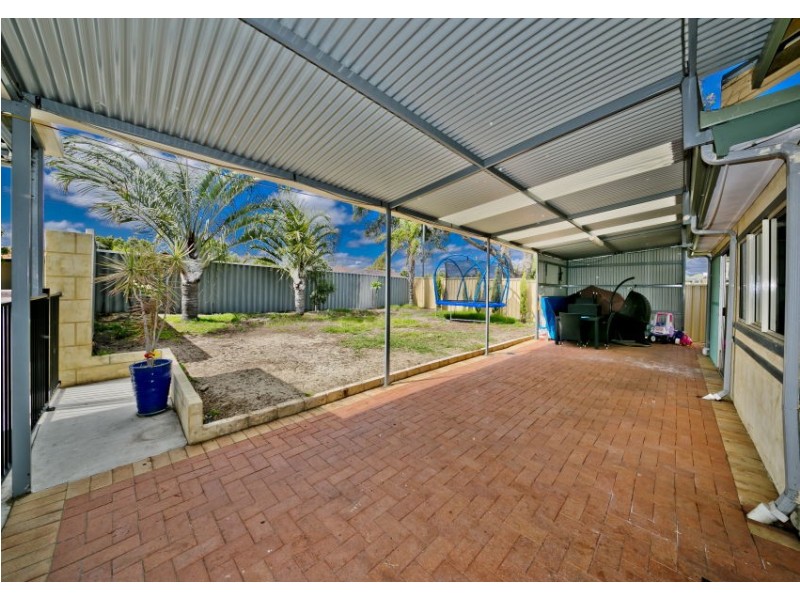 41 Allinson Drive, Girrawheen WA 6064