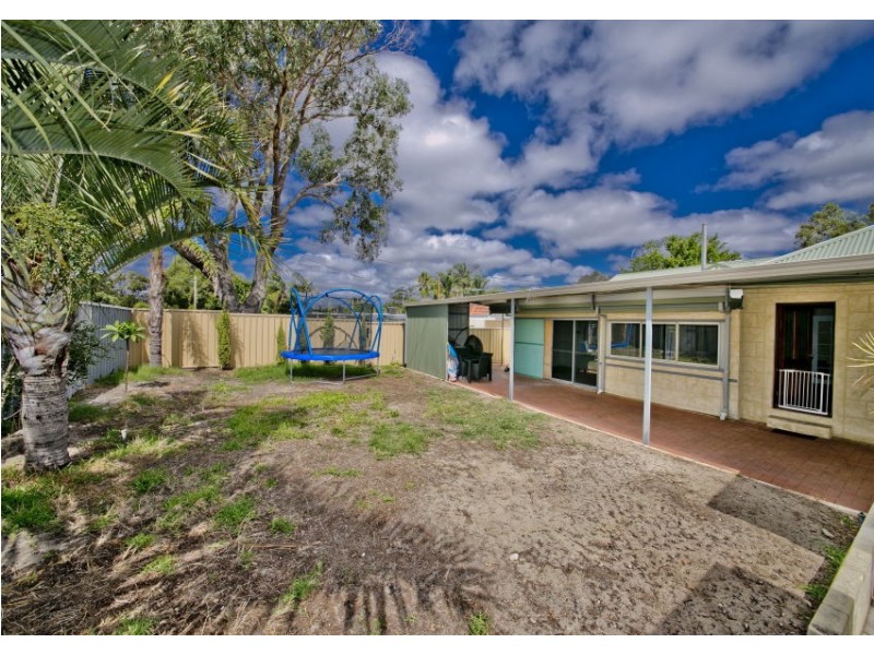 41 Allinson Drive, Girrawheen WA 6064