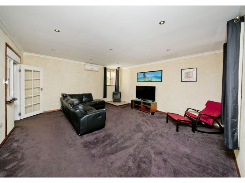 41 Allinson Drive, Girrawheen WA 6064