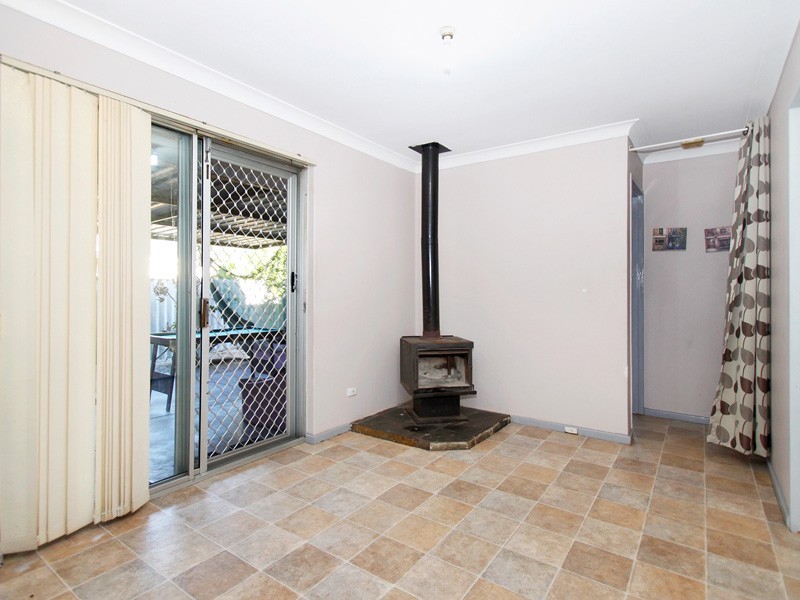 32 Bradshaw Street, Eden Hill WA 6054