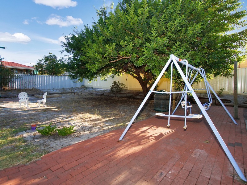 32 Bradshaw Street, Eden Hill WA 6054