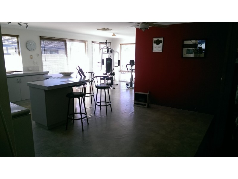 1 Aman Place, Lockridge WA 6054