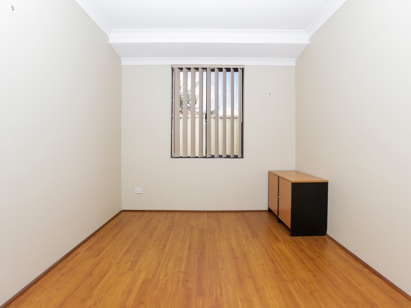 3 Delta Street, Wattle Grove WA 6107