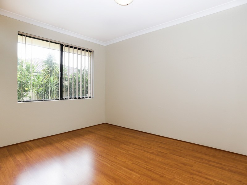 3 Delta Street, Wattle Grove WA 6107