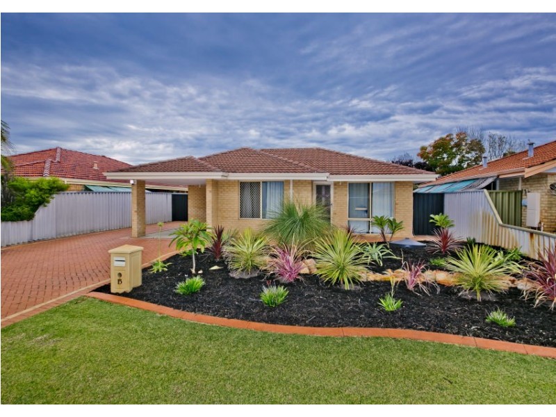 15 Gilroyd Loop, Ballajura WA 6066