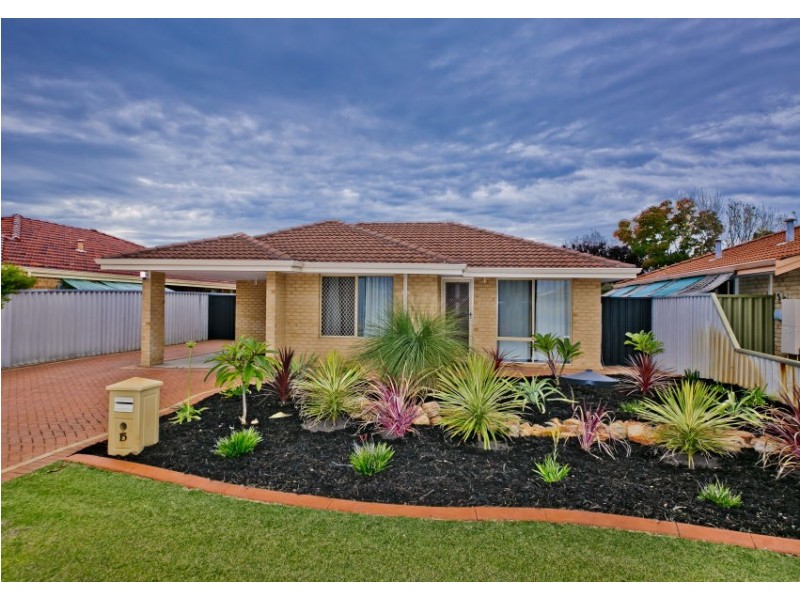 15 Gilroyd Loop, Ballajura WA 6066