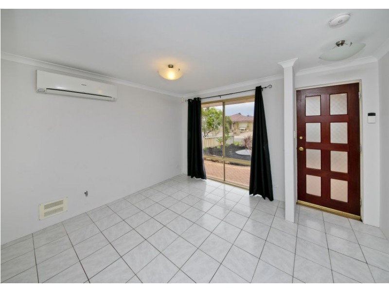 15 Gilroyd Loop, Ballajura WA 6066