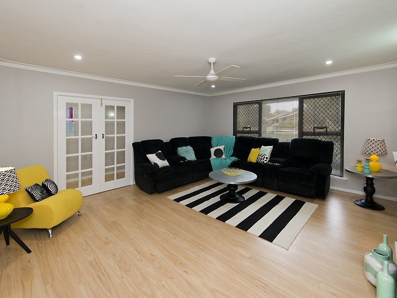 73 Berehaven Ave, Thornlie WA 6108
