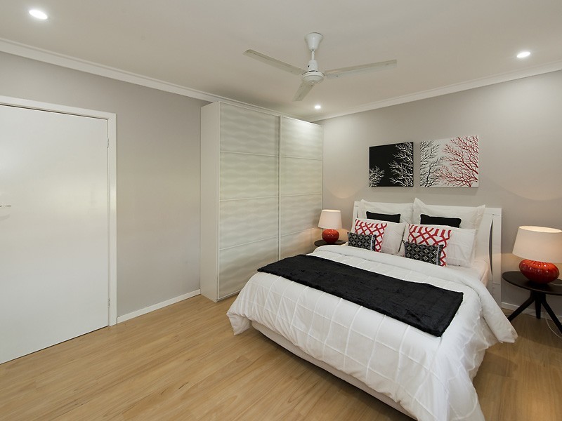 73 Berehaven Ave, Thornlie WA 6108
