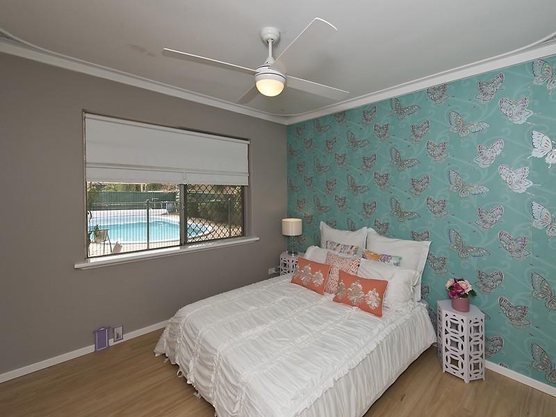 73 Berehaven Ave, Thornlie WA 6108
