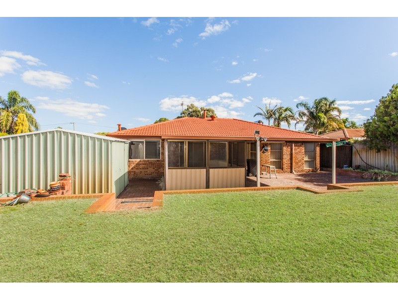 11 Shamrock Way, Huntingdale WA 6110