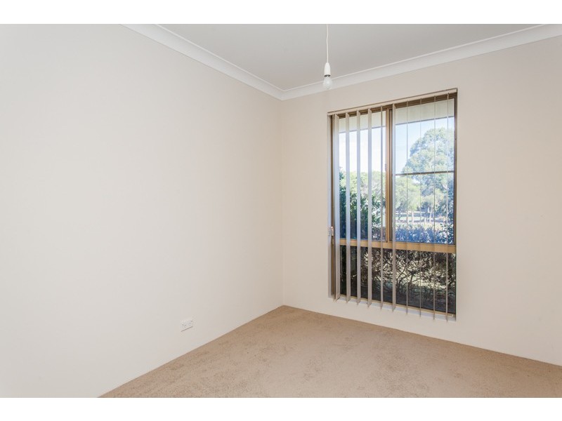 11 Shamrock Way, Huntingdale WA 6110