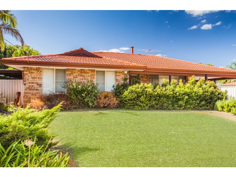 11 Shamrock Way, Huntingdale WA 6110