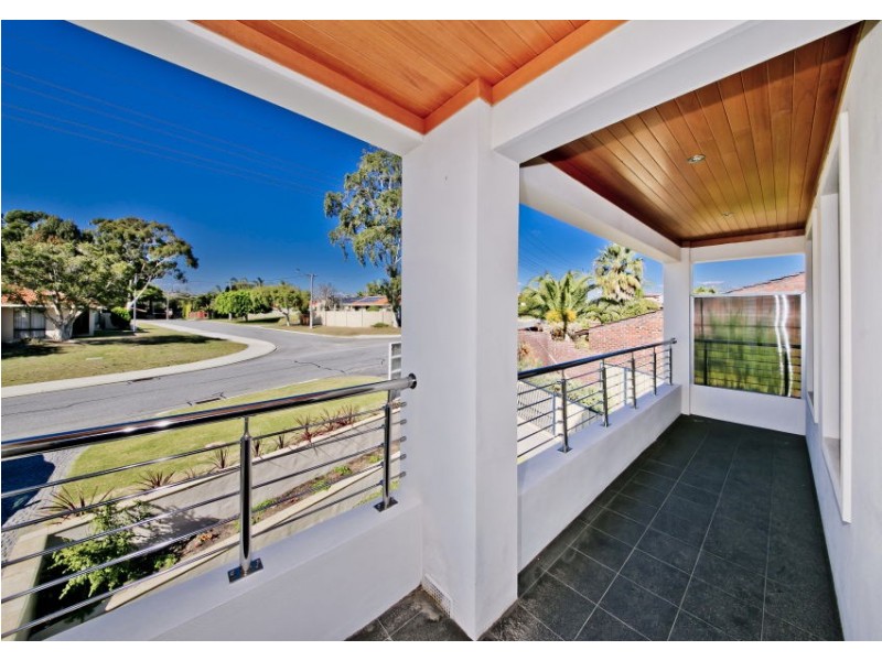 43 Tresise Street, Carine WA 6020