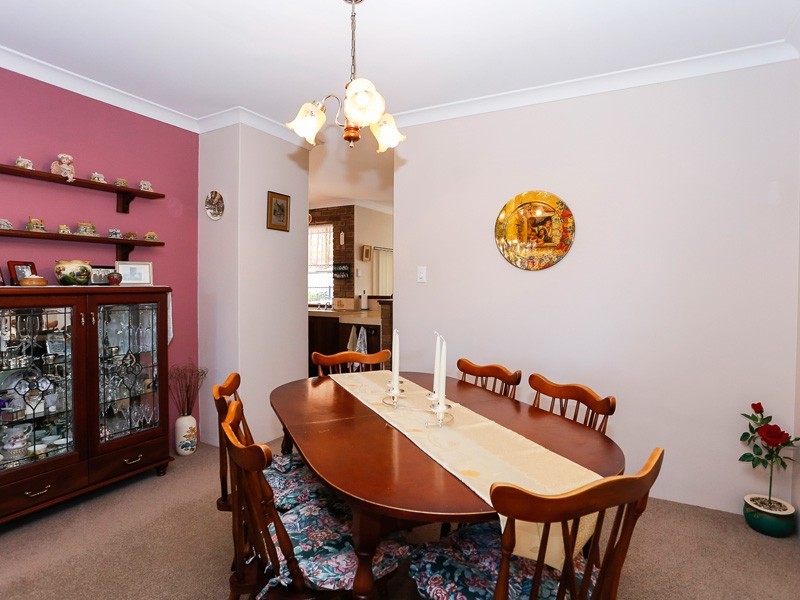 15 Blockley Way, Bassendean WA 6054