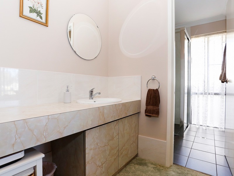 15 Blockley Way, Bassendean WA 6054