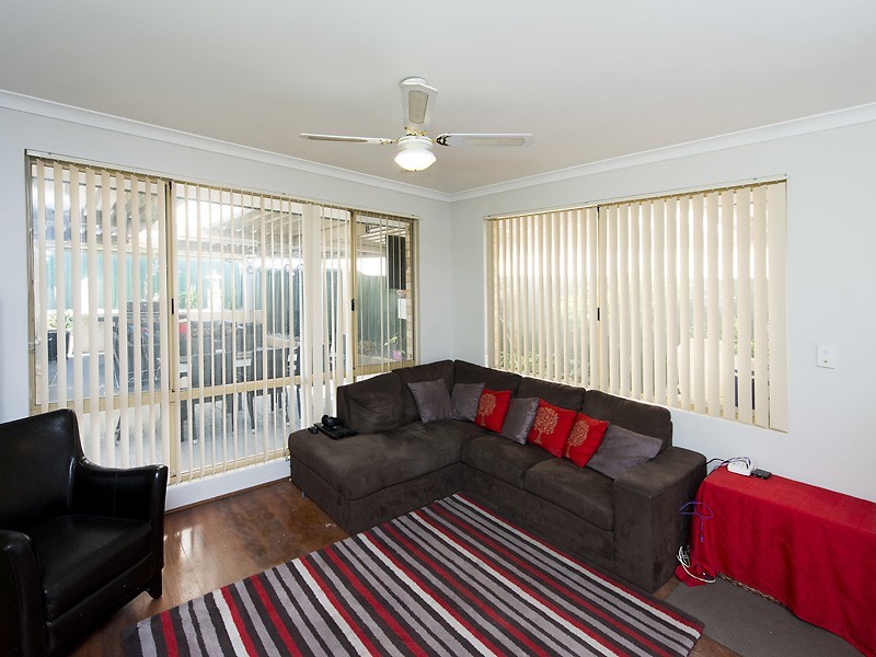 93 Lauterbach Drive, Gosnells WA 6110