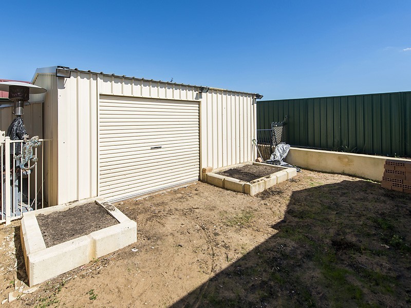 93 Lauterbach Drive, Gosnells WA 6110