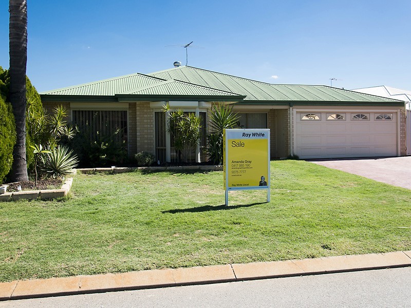 93 Lauterbach Drive, Gosnells WA 6110