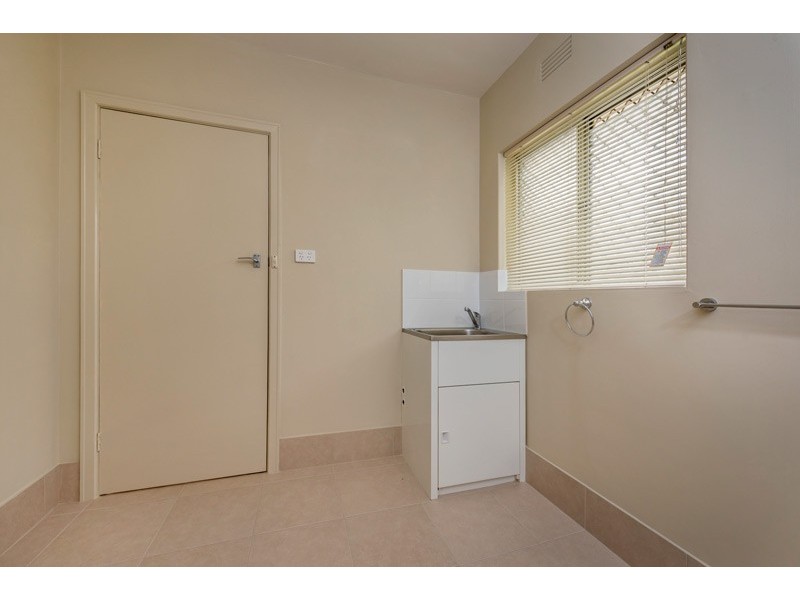 Unit 4/110 Central Avenue, Inglewood WA 6052