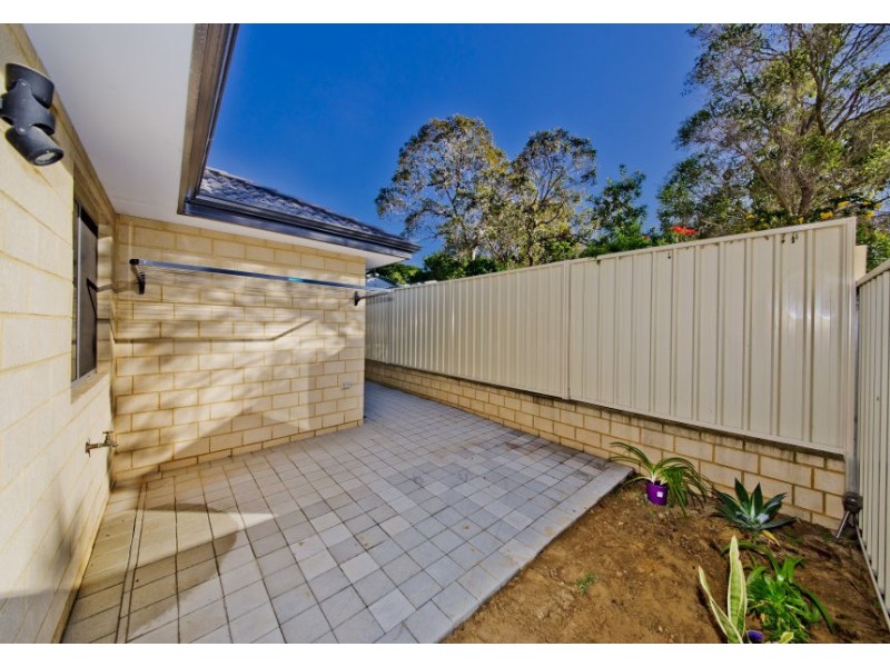 34B Esther Street, Eden Hill WA 6054