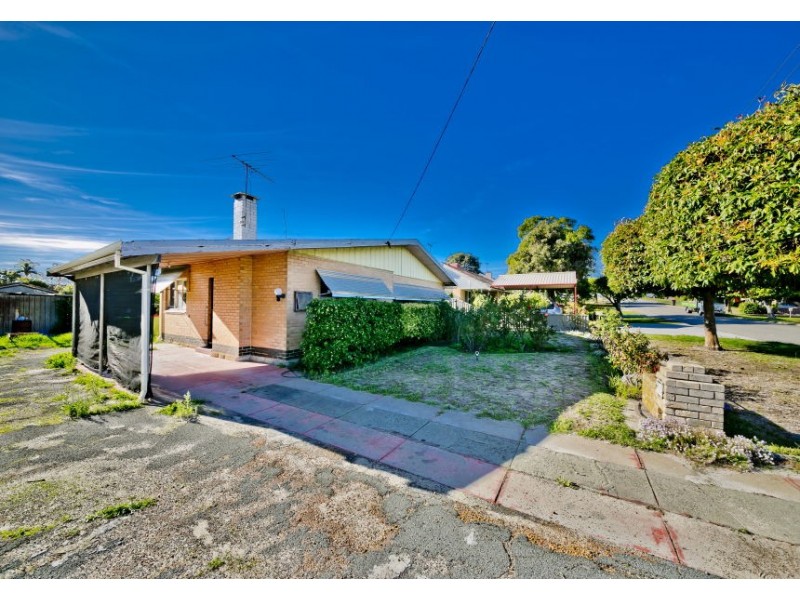 23 Henrietta Street, Bayswater WA 6053