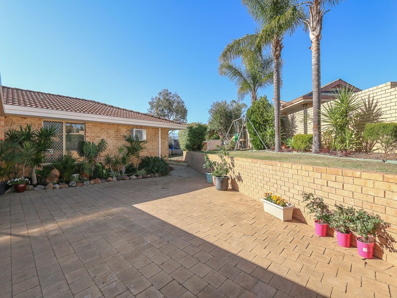 6 Mekong Place, Beechboro WA 6063