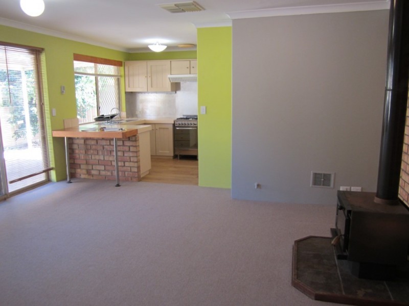 12/99 Stafford Road, Kenwick WA 6107