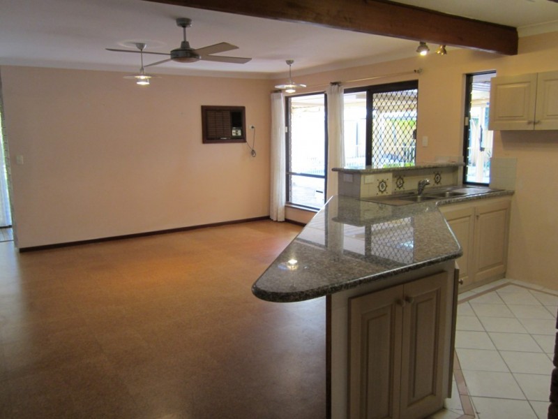 51 Greenpark Road, Alexander Heights WA 6064