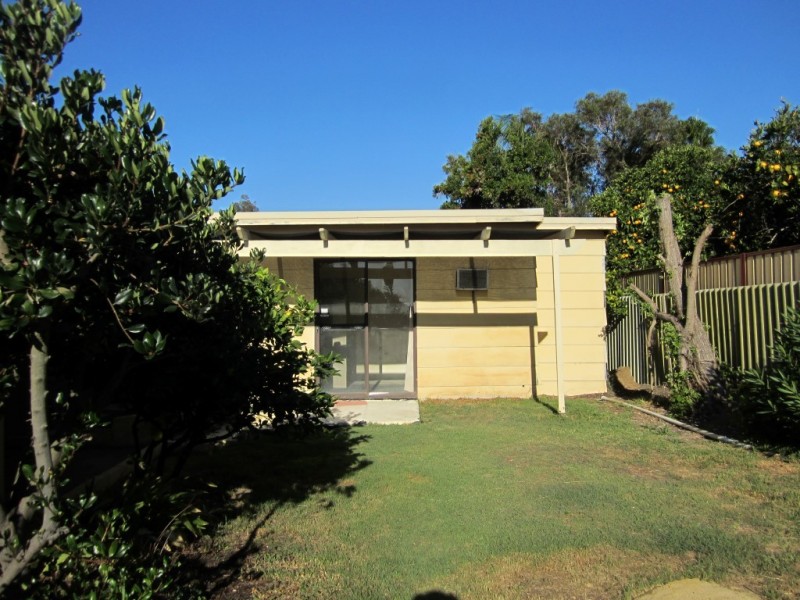 51 Greenpark Road, Alexander Heights WA 6064