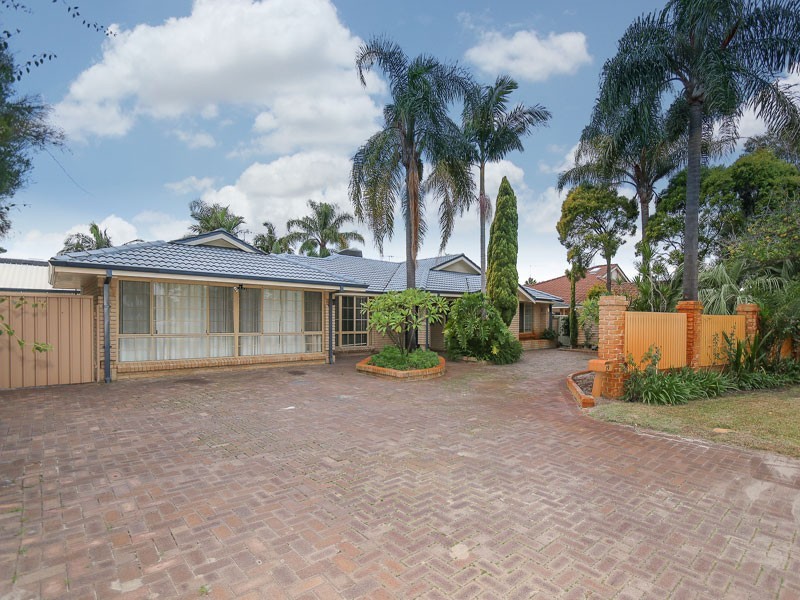 19 Satellite Retreat, Kiara WA 6054