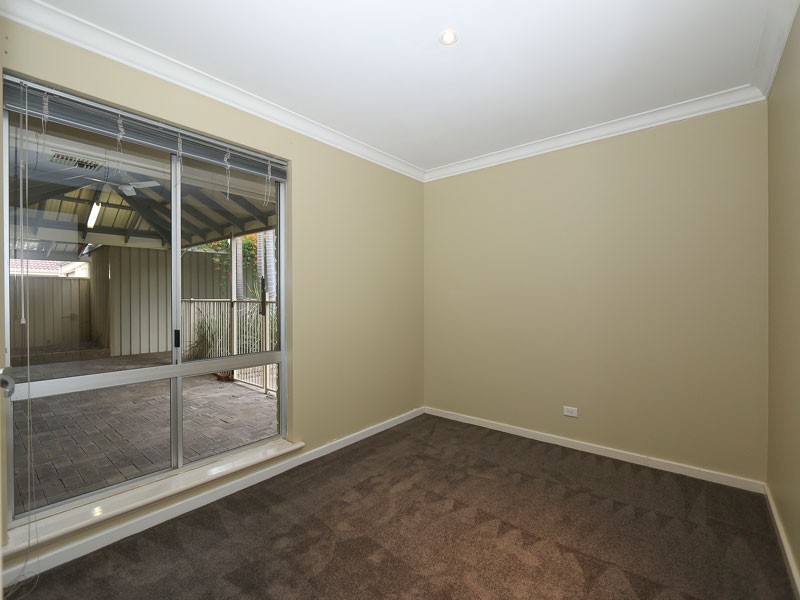 19 Satellite Retreat, Kiara WA 6054