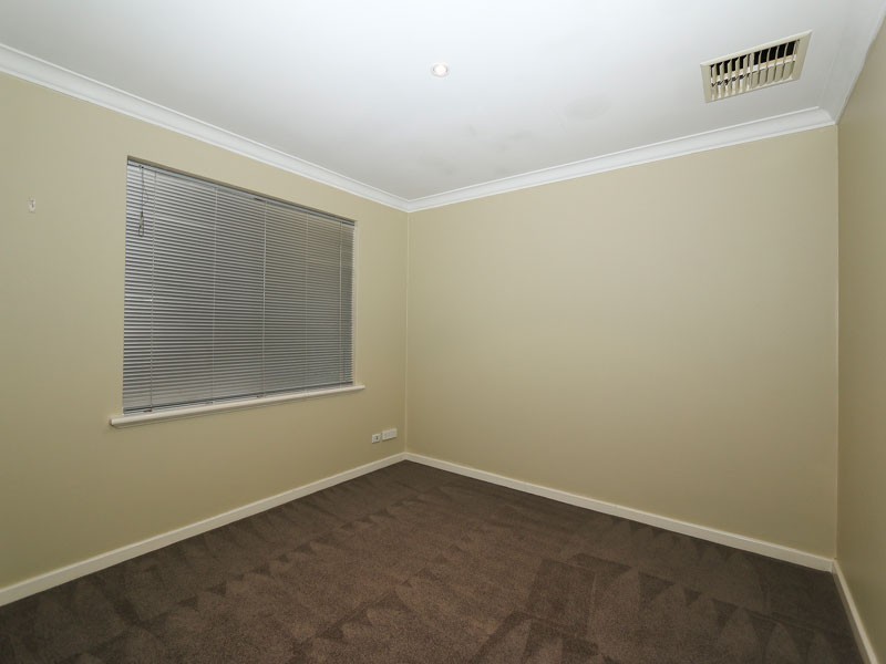 19 Satellite Retreat, Kiara WA 6054