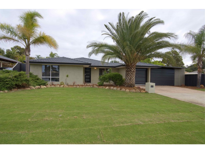 24 Williambury Drive, Yangebup WA 6164