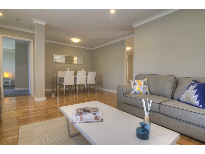 24 Williambury Drive, Yangebup WA 6164