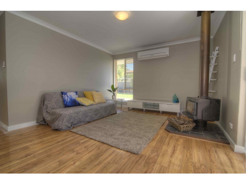 24 Williambury Drive, Yangebup WA 6164