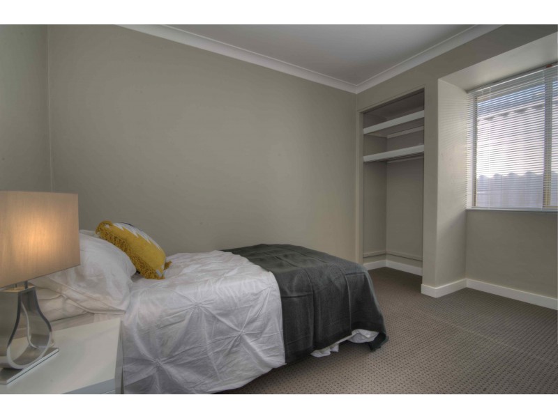 24 Williambury Drive, Yangebup WA 6164