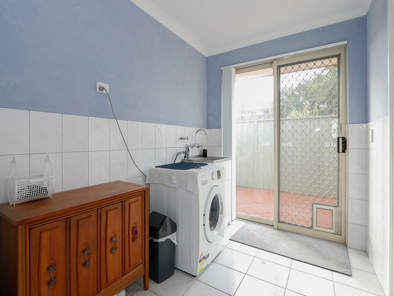 5 Peaceful Close, Marangaroo WA 6064